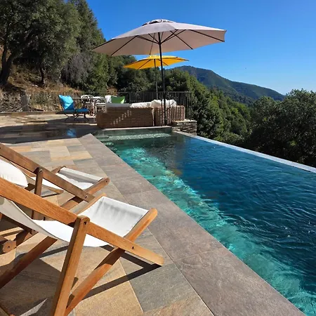 Vila Authentic Corsican House, Pool & Panorama Bergerie Pied'u Celu *