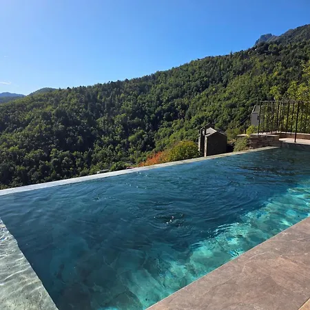 Authentic Corsican House, Pool & Panorama Bergerie Pied'u Celu Poggio-Marinaccio