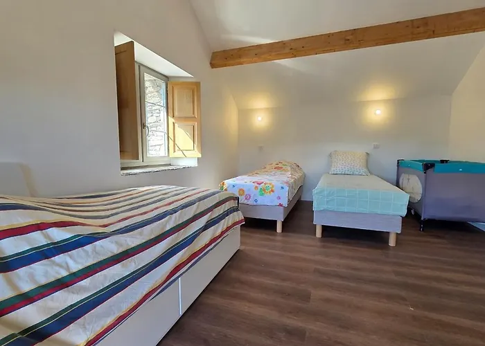 Authentic Corsican House, Pool & Panorama Bergerie Pied'u Celu Poggio-Marinaccio