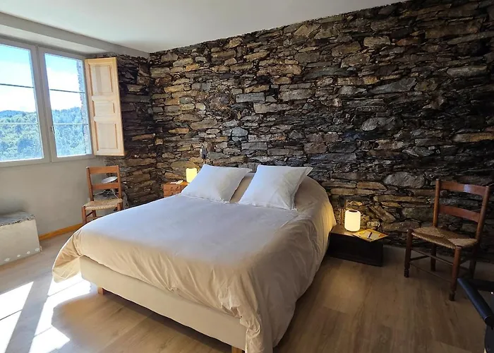 Villa Authentic Corsican House, Pool & Panorama Bergerie Pied'u Celu *