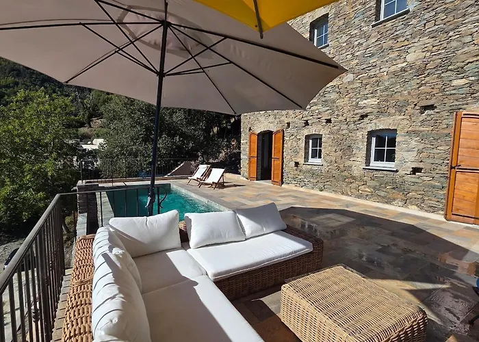 Villa Authentic Corsican House, Pool & Panorama Bergerie Pied'u Celu *