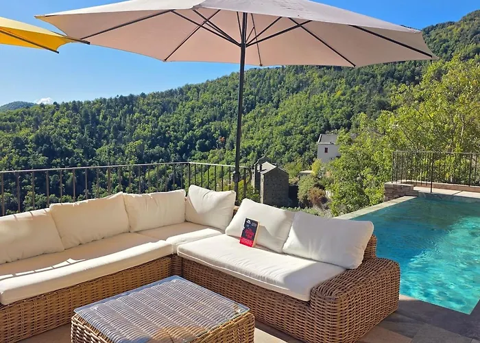 Authentic Corsican House, Pool & Panorama Bergerie Pied'u Celu * Poggio-Marinaccio